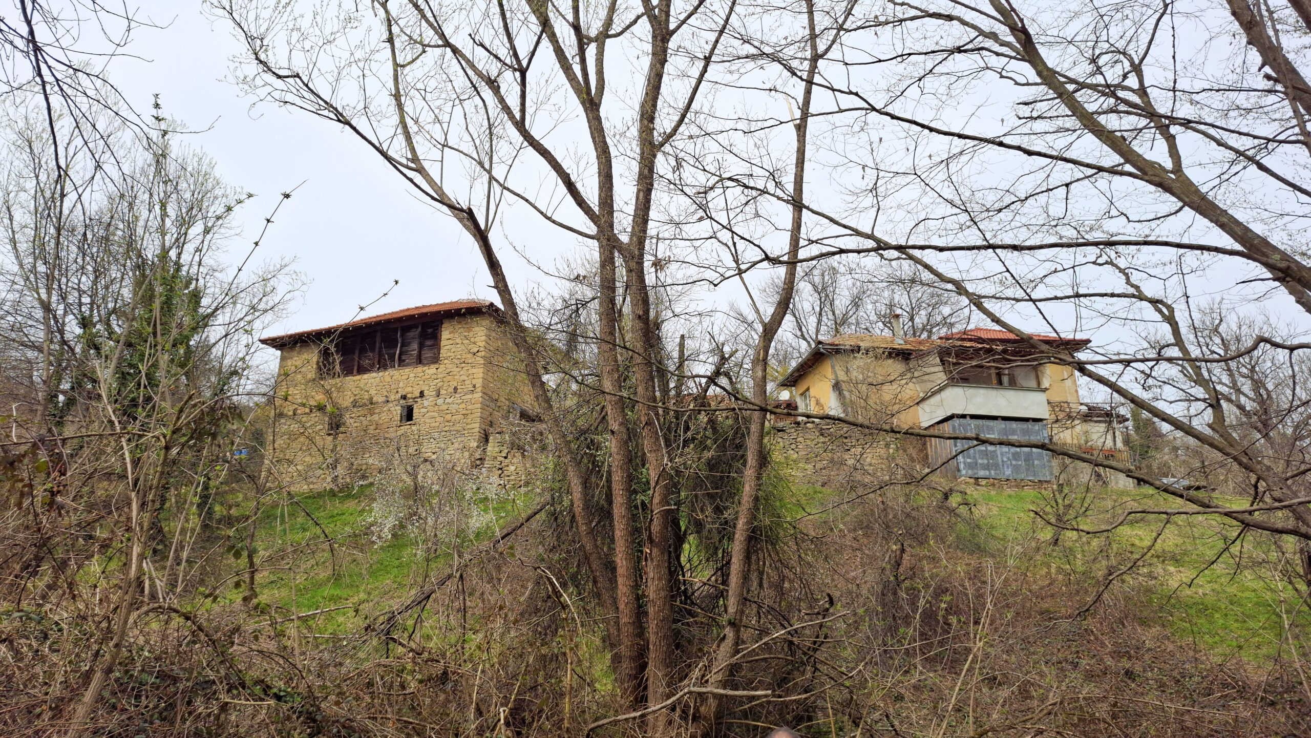 Къщи в село Стайновци